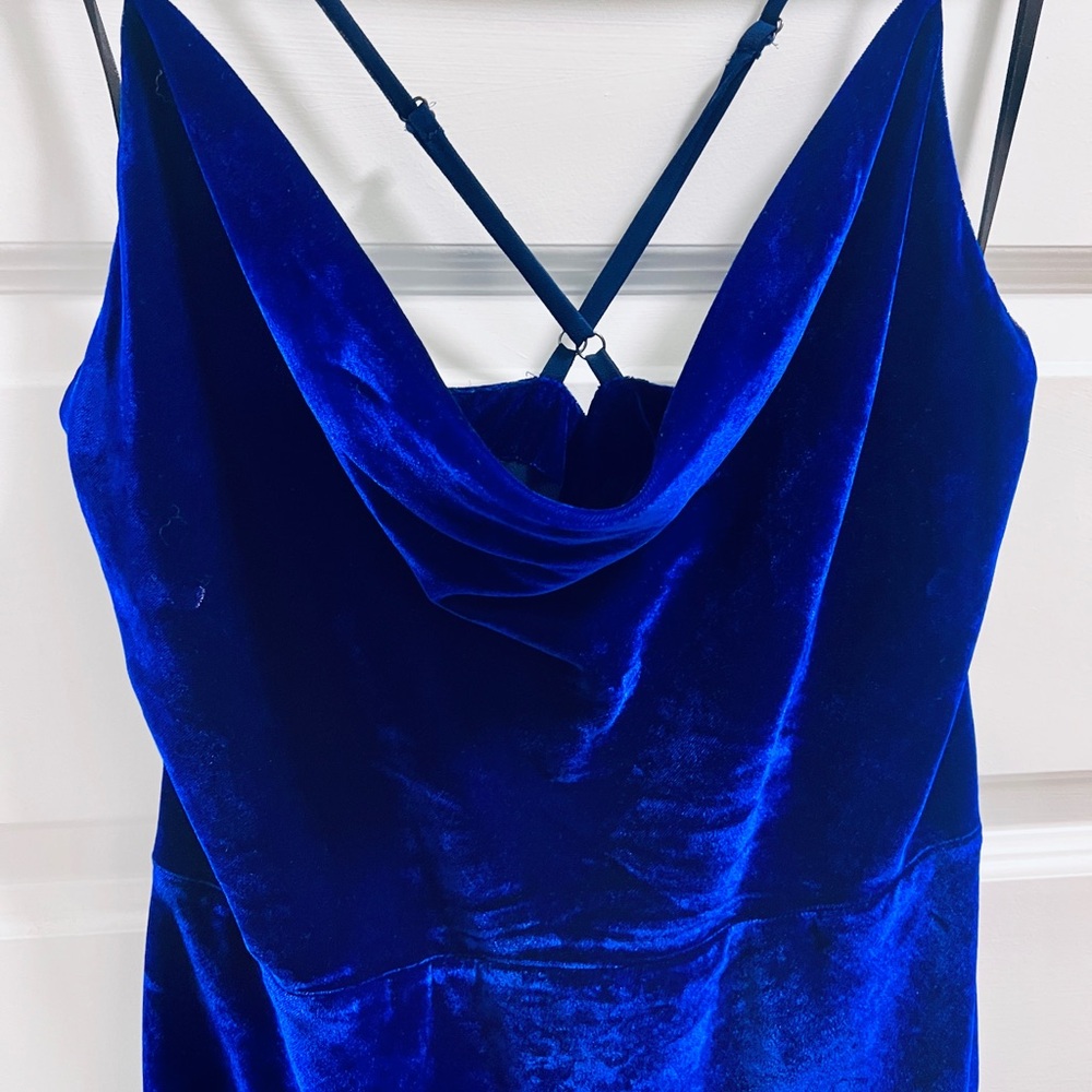 Adelyn Rae Zana Velvet Slipdress Cowl Neck Midi Dress in Sapphire Size L - Picture 7 of 9